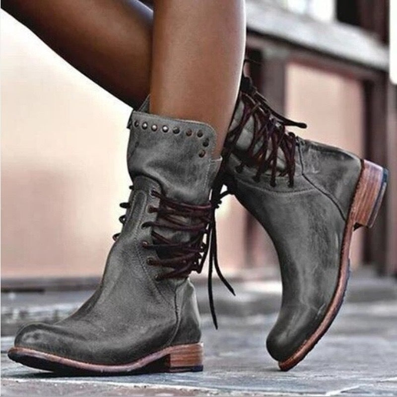 Women's short boots