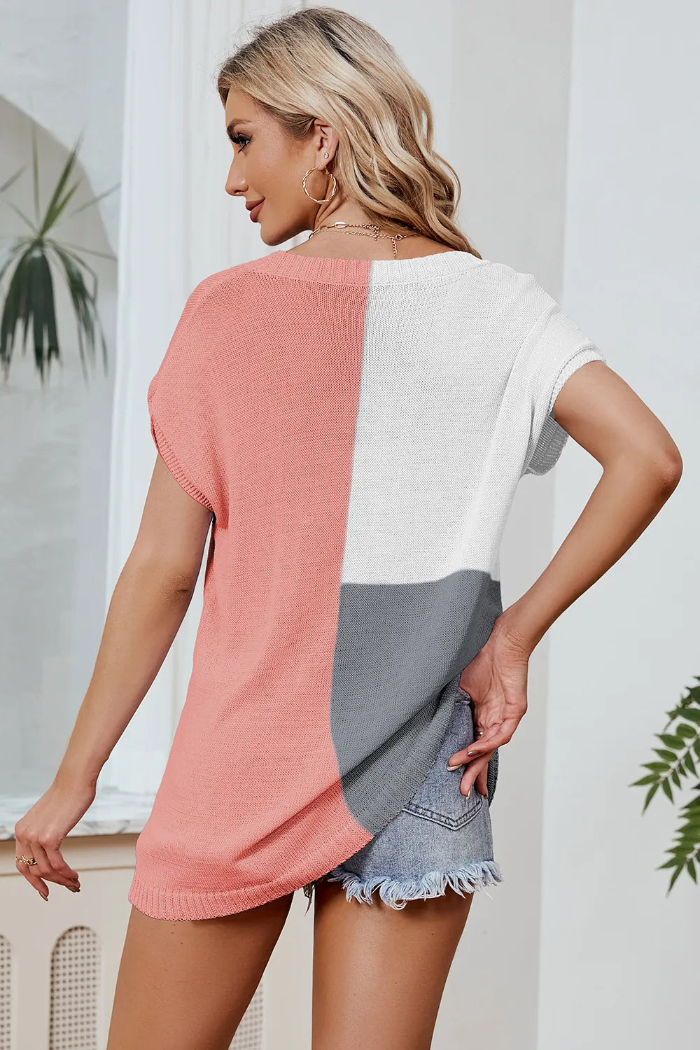 Women's Loose V-neck short sleeved plus size knitted sweater