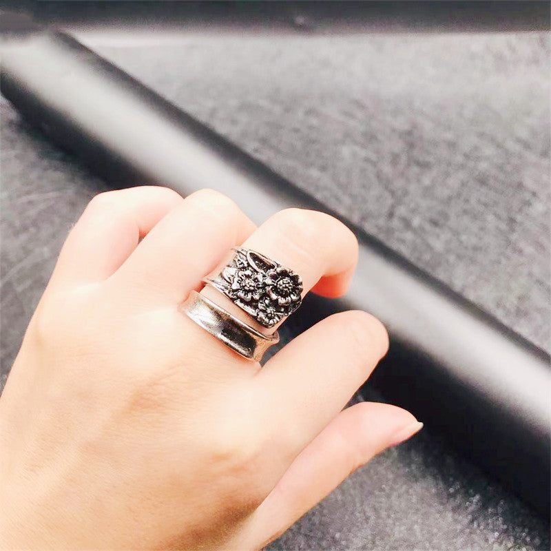Women's English Garden Spoon Ring Three Flower Jewelry Gift Flower Ring Adjustable Opening