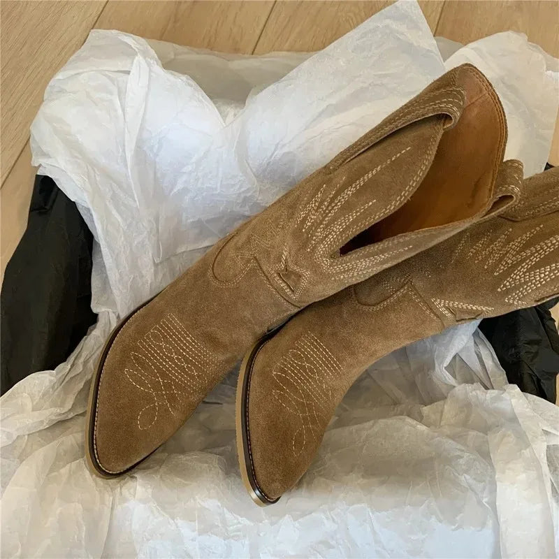 Women's Western Embroidery Flower Boots