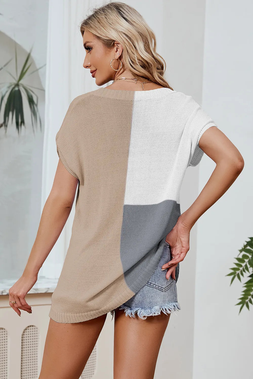 Women's Loose V-neck short sleeved plus size knitted sweater