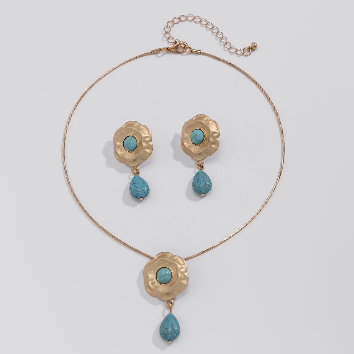 Fashionable multi-layer imitation turquoise necklace set with hexagonal star alloy geometric collarbone chain