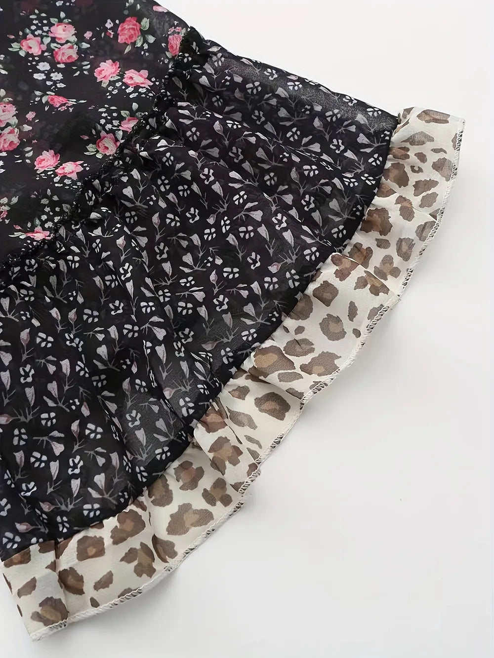 Woman's Blouse Printed Round Neck Half Sleeve Top