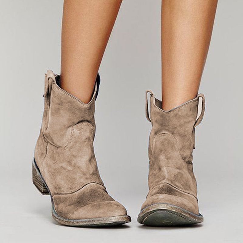 Comfortable low heeled short oversized low cut women's boots