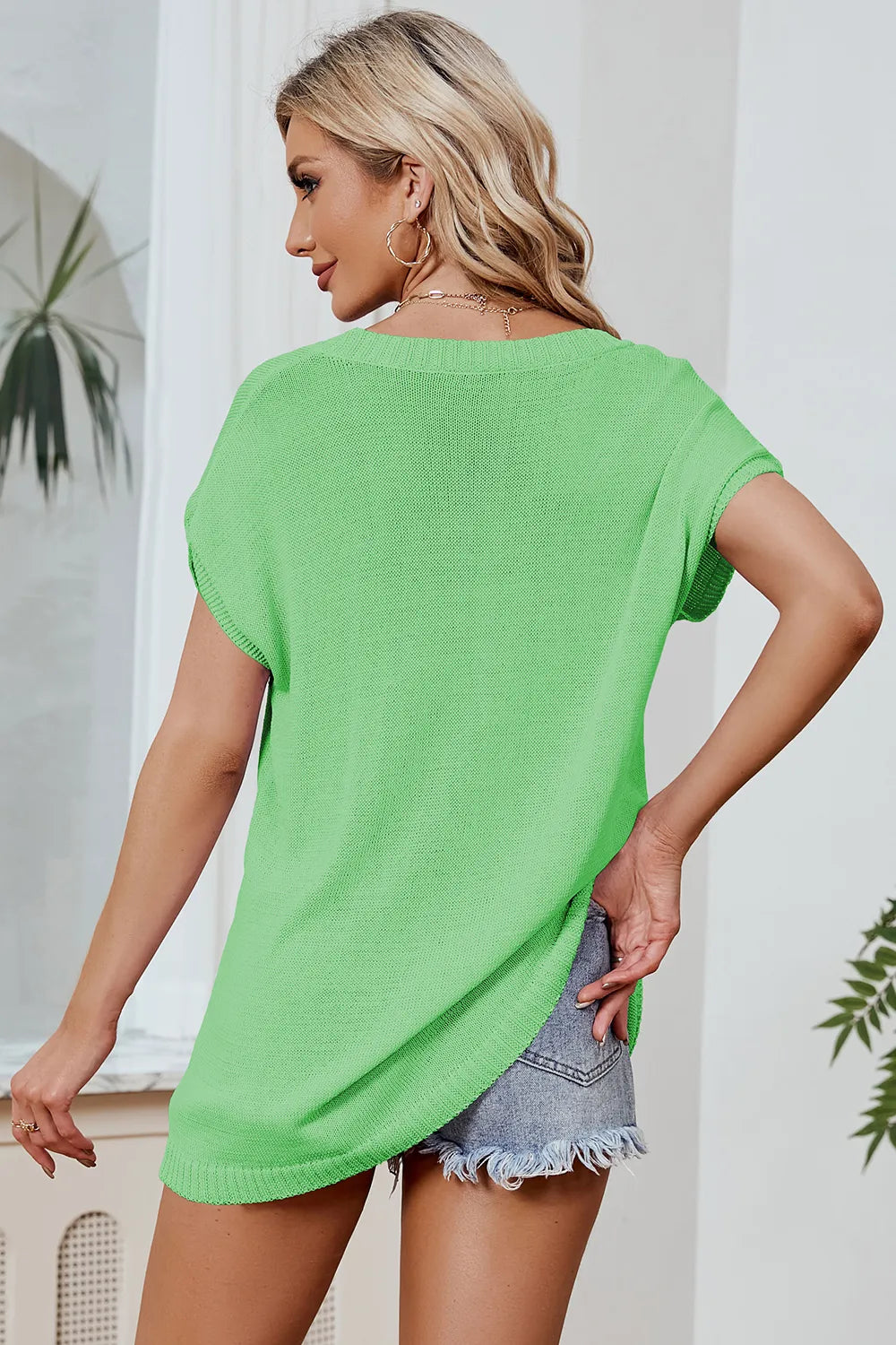 Women's Loose V-neck short sleeved plus size knitted sweater