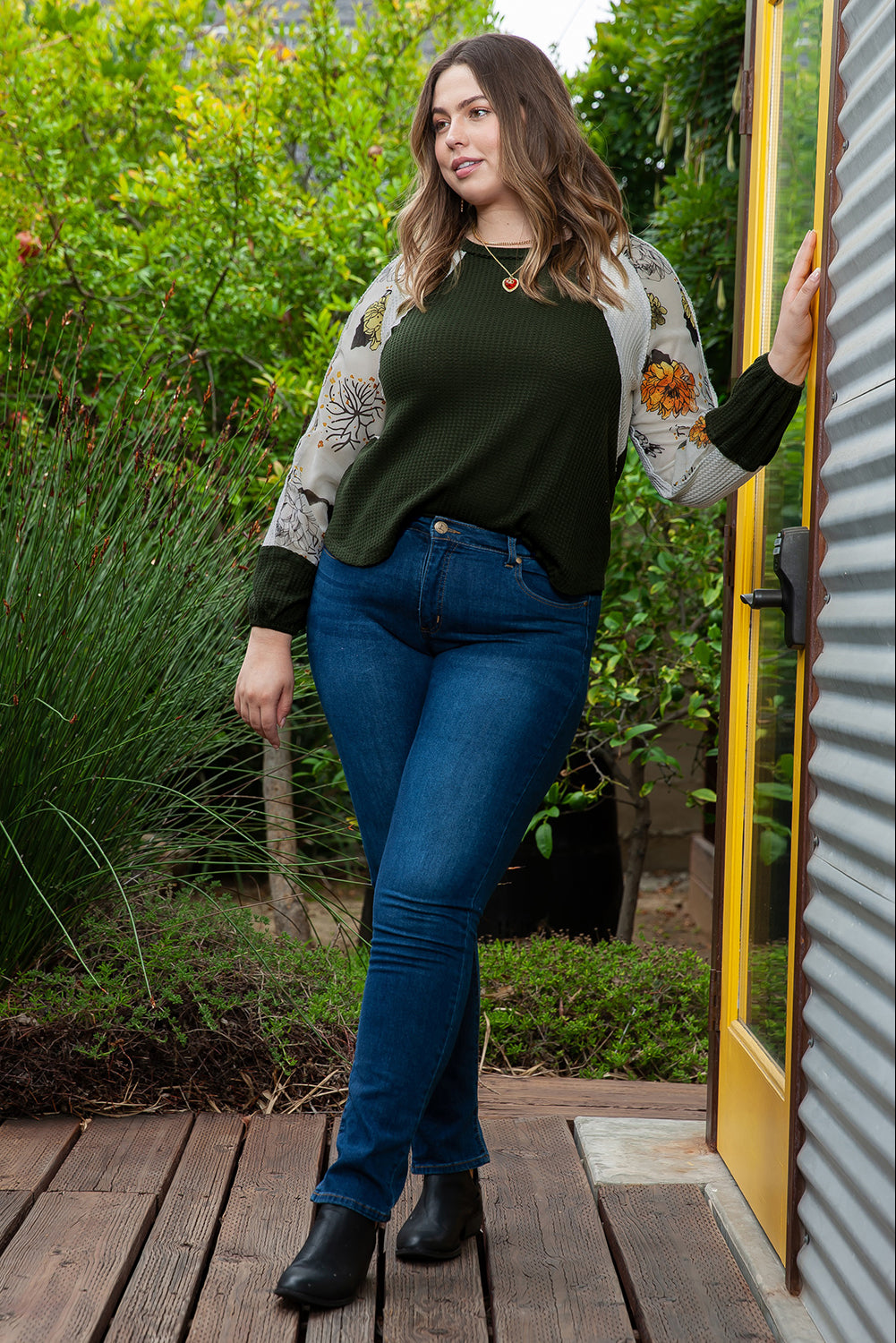 Green Plus Size Floral Raglan Colorblock Patchwork Knit Blouse